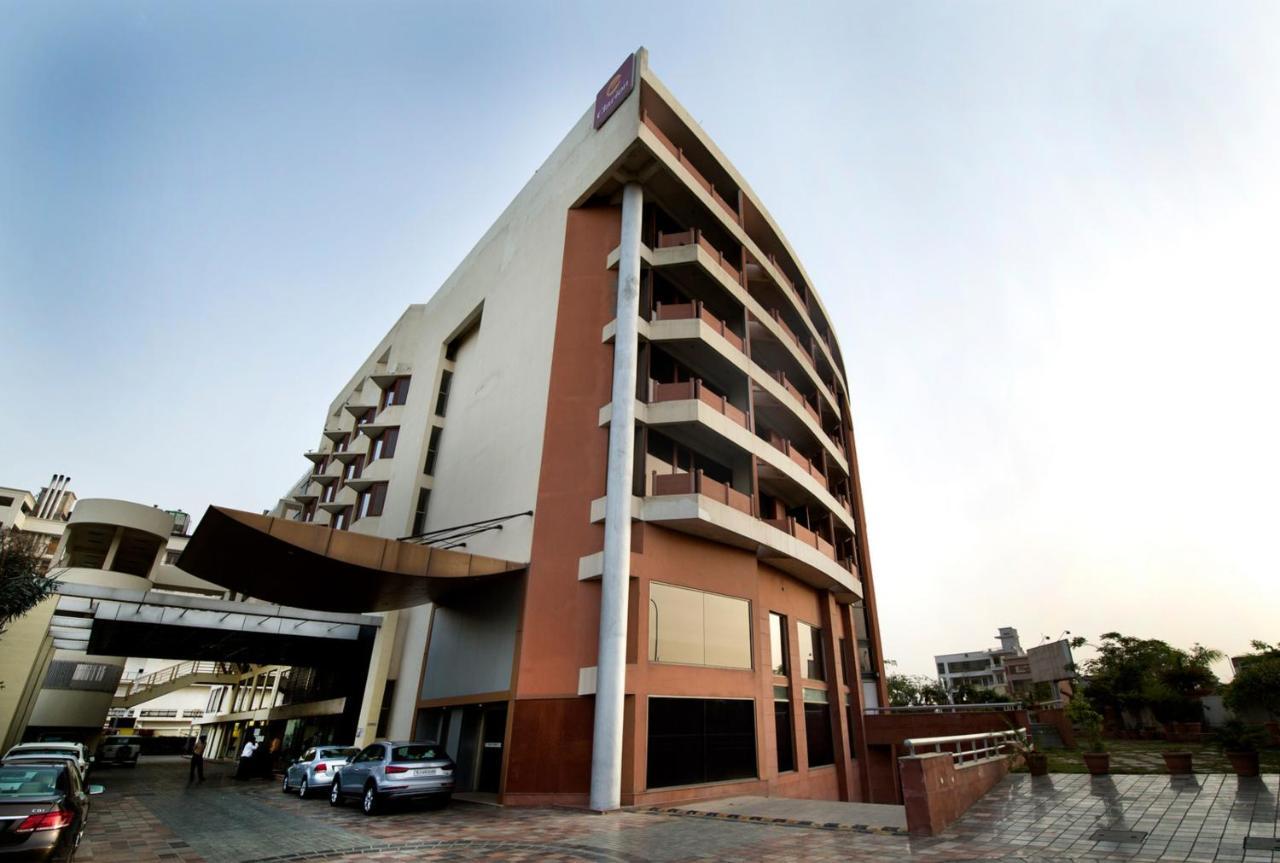 Hotel Clarion Bella Casa At Airport à Jaipur Extérieur photo