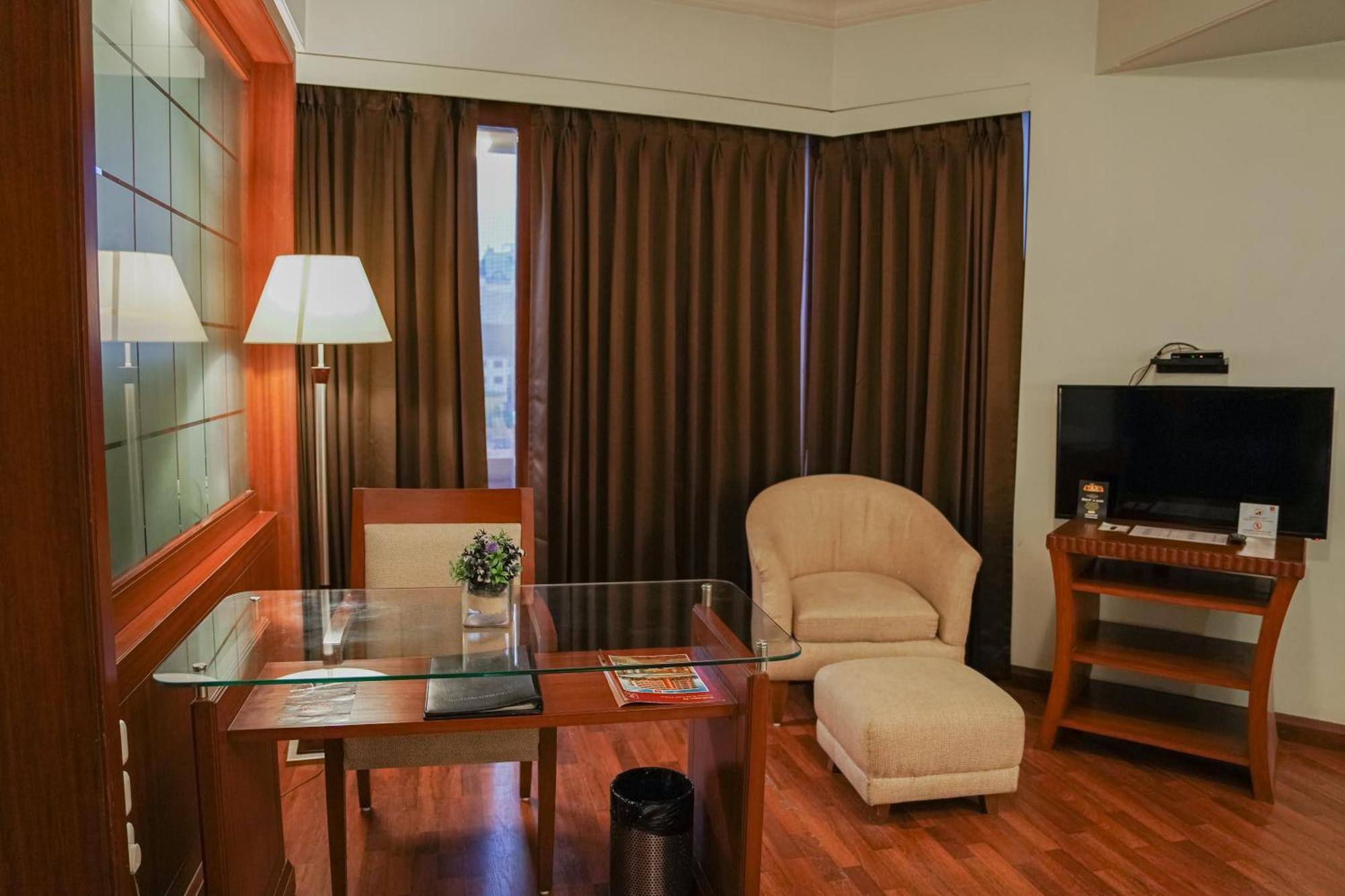 Hotel Clarion Bella Casa At Airport à Jaipur Extérieur photo