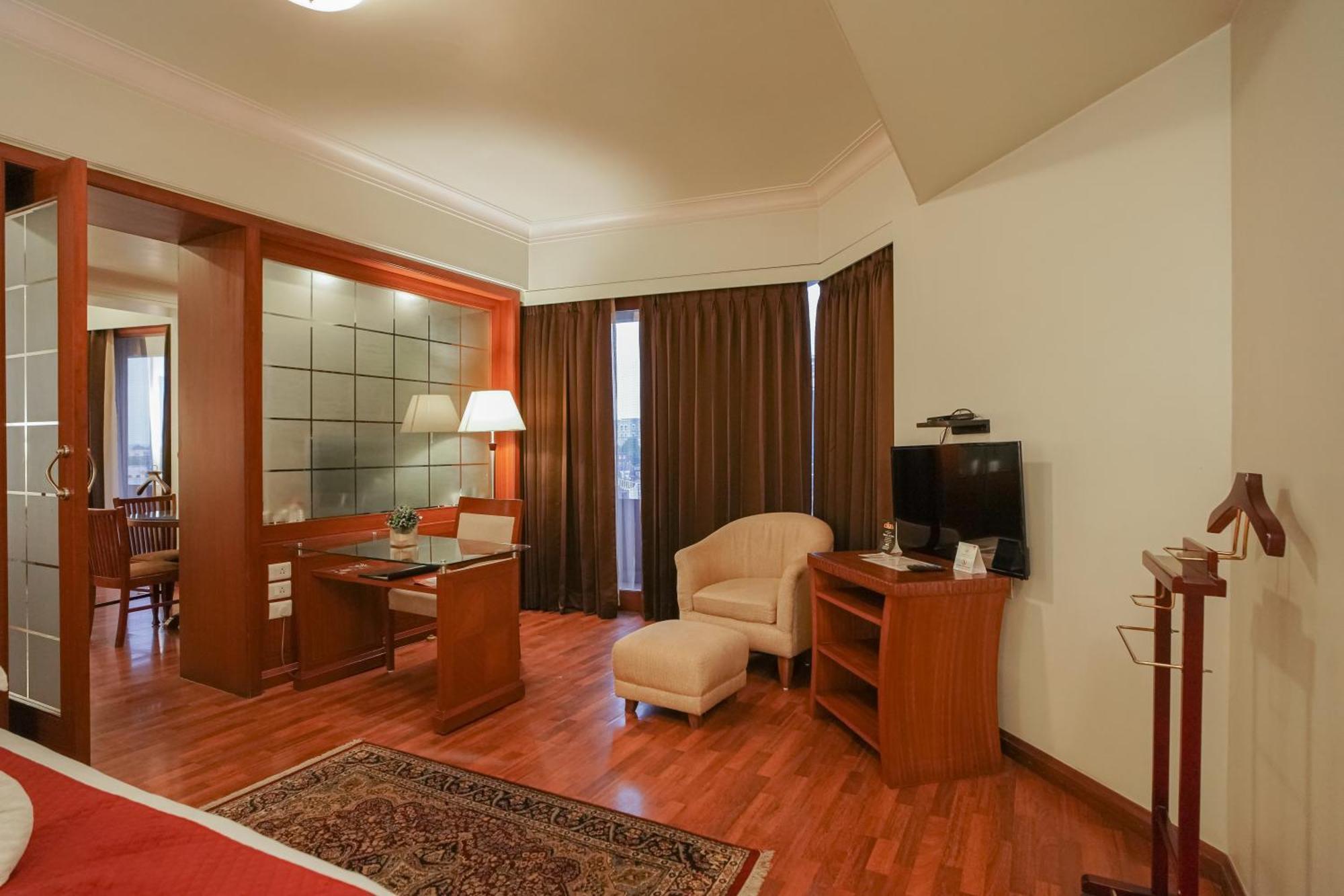 Hotel Clarion Bella Casa At Airport à Jaipur Extérieur photo